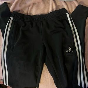 Woman adidas sweats